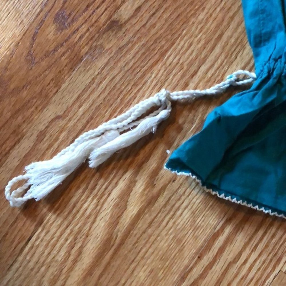 Embroidered blouse with drawstring waist. Medium - Picture 5 of 7